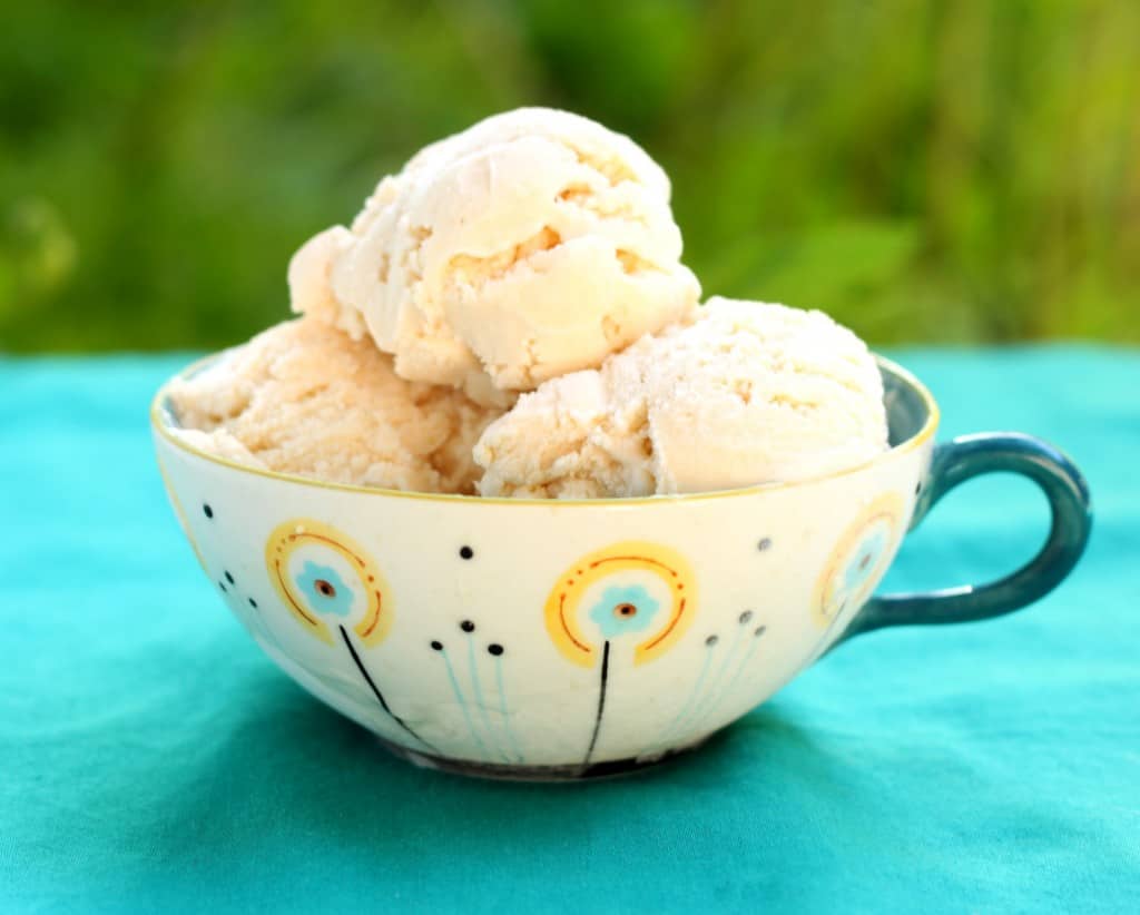 Homemade marshmallow ice cream