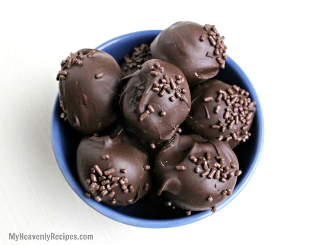 Chocolate cookie truffles