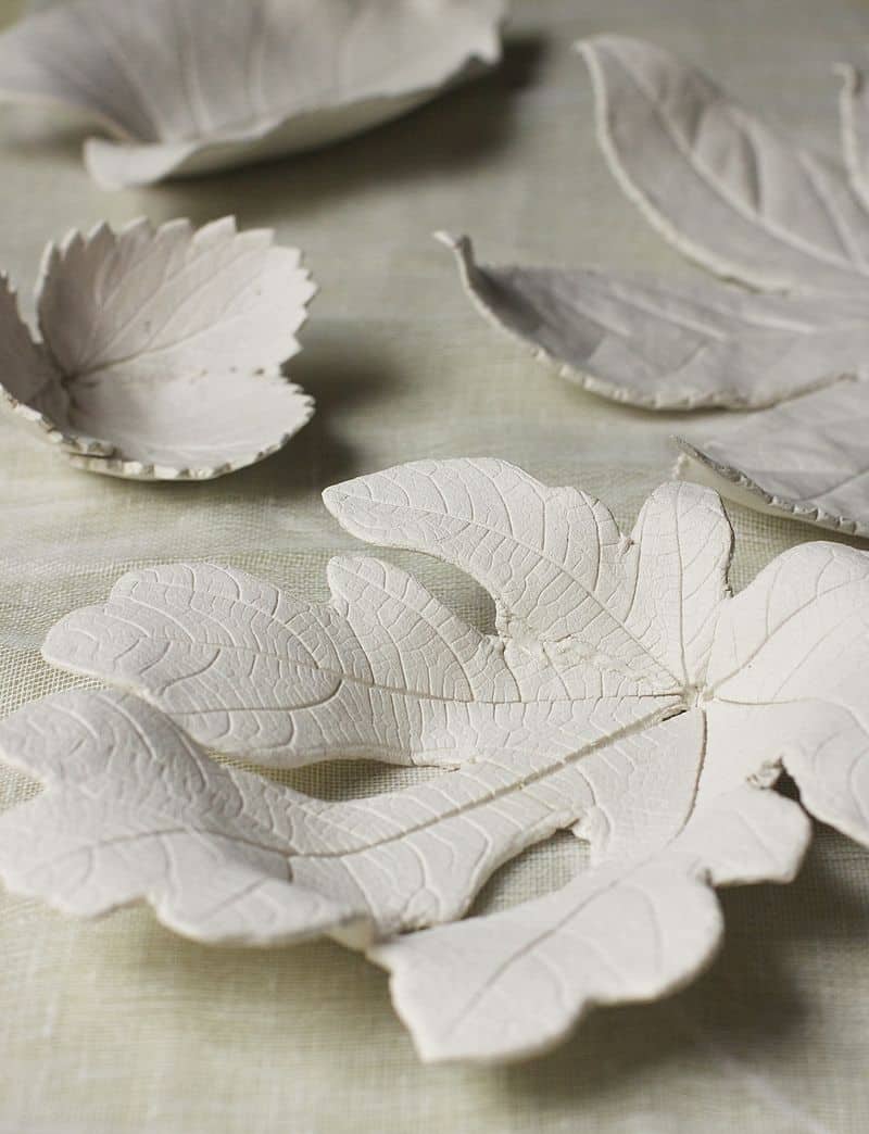 Clay leaf bowls