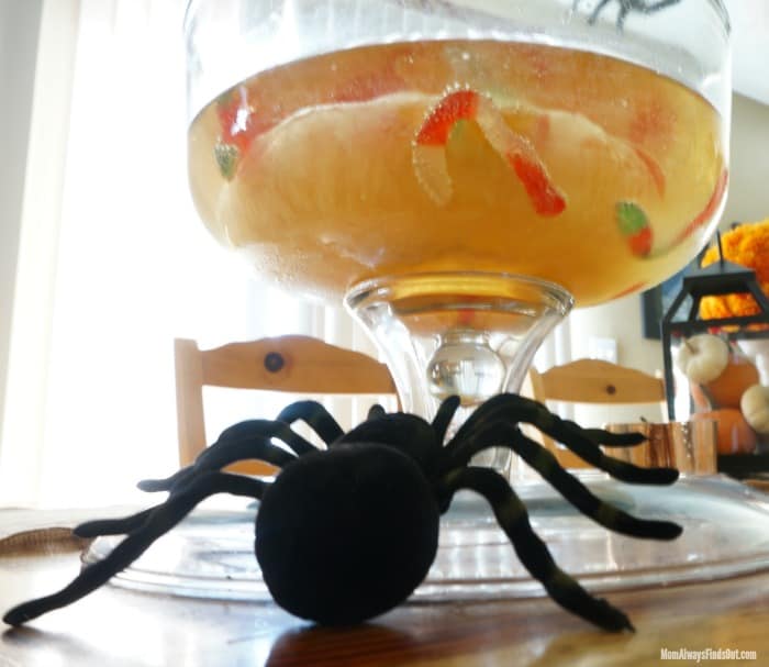 Wormy Halloween punch for kids