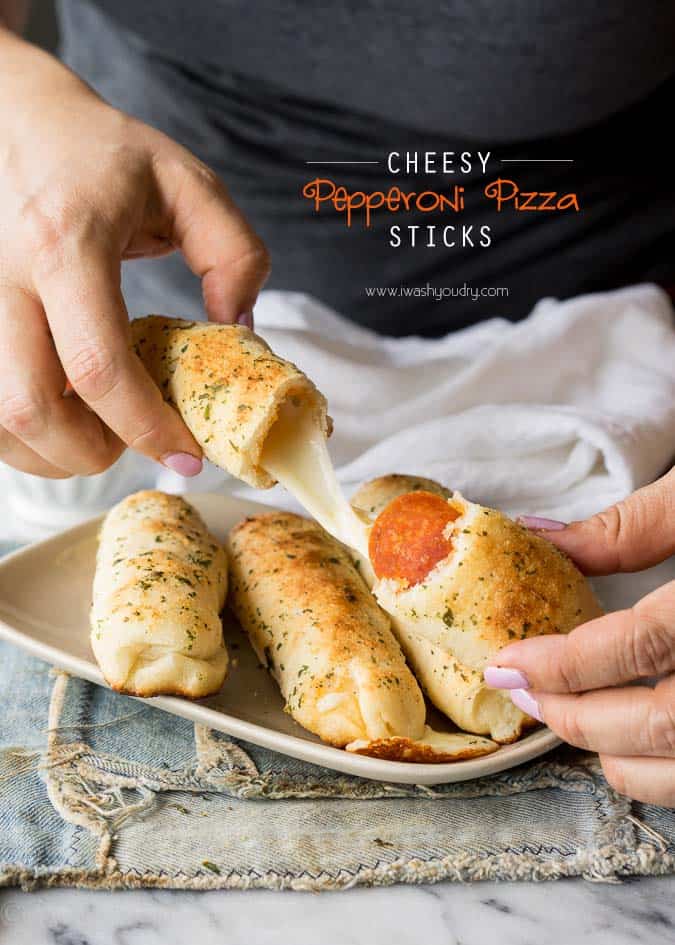 Cheesy pepperoni pizza sticks 15 Homemade Football Party Menus