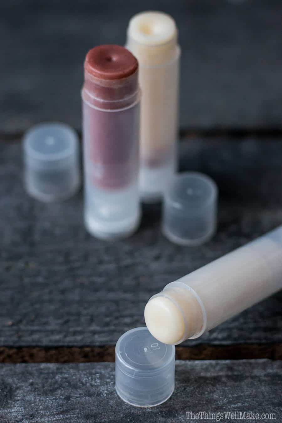 Homemade healing lip balm 15 Homemade Lip Balms and Scrubs for Dry Winter Lips