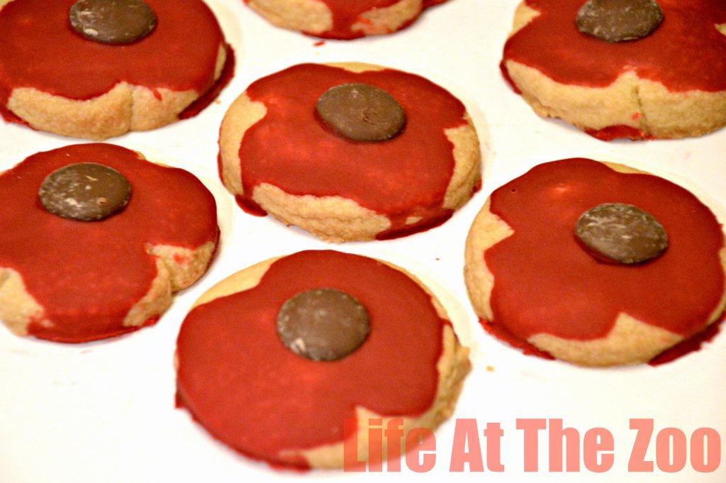 Remembrance Day poppy cookies