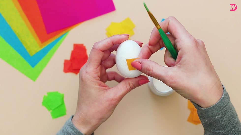 Paper Maché Easter Eggs for Colorful Holidays